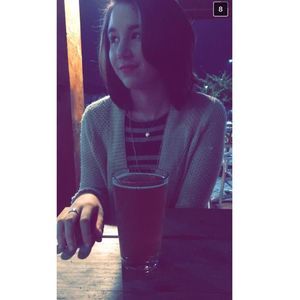 Meet your Posher, Ally